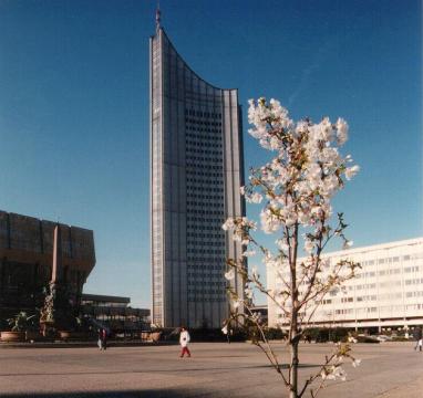 (Spring at Augustusplatz)